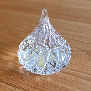 Elegant Jonal HERSHEY KISS FACETED Crystal Art Piece Or Paperweight
